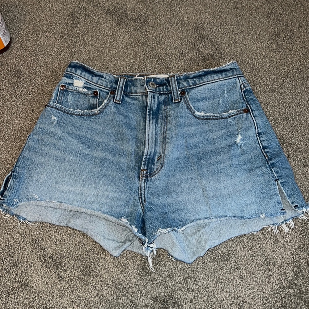 Abercrombie Curve Love Mom Shorts